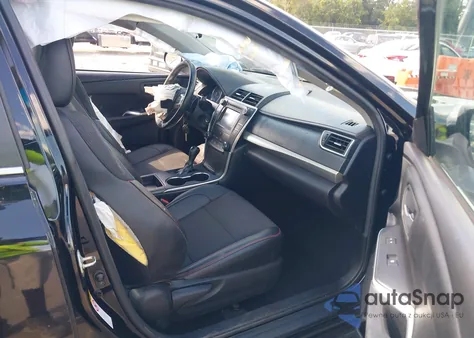 2017 Toyota Camry Se z USA, uszkodzony, nr VIN 4T1BF1FK9HU672239